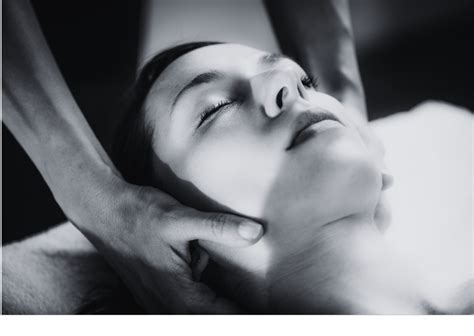 massage erotique le mans|Massage Lingam